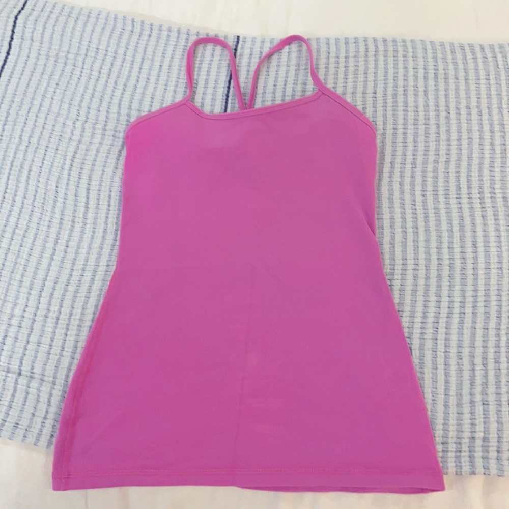 Lululemon pink tank